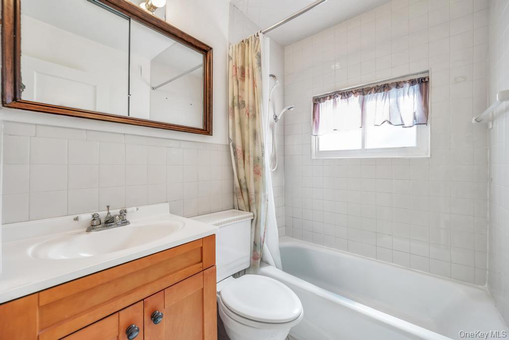 Single Family Terrace  Nassau County, NY 11801, MLS-903317-18