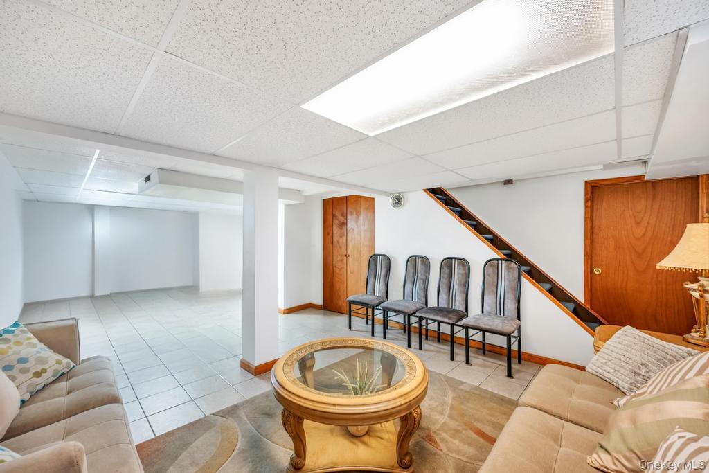 Single Family Terrace  Nassau County, NY 11801, MLS-903317-19