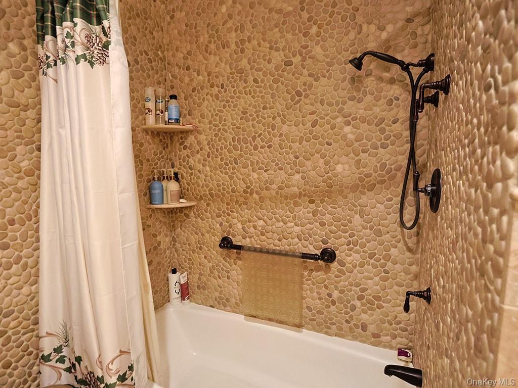 Single Family Fountayne  Orange County, NY 10992, MLS-903319-35