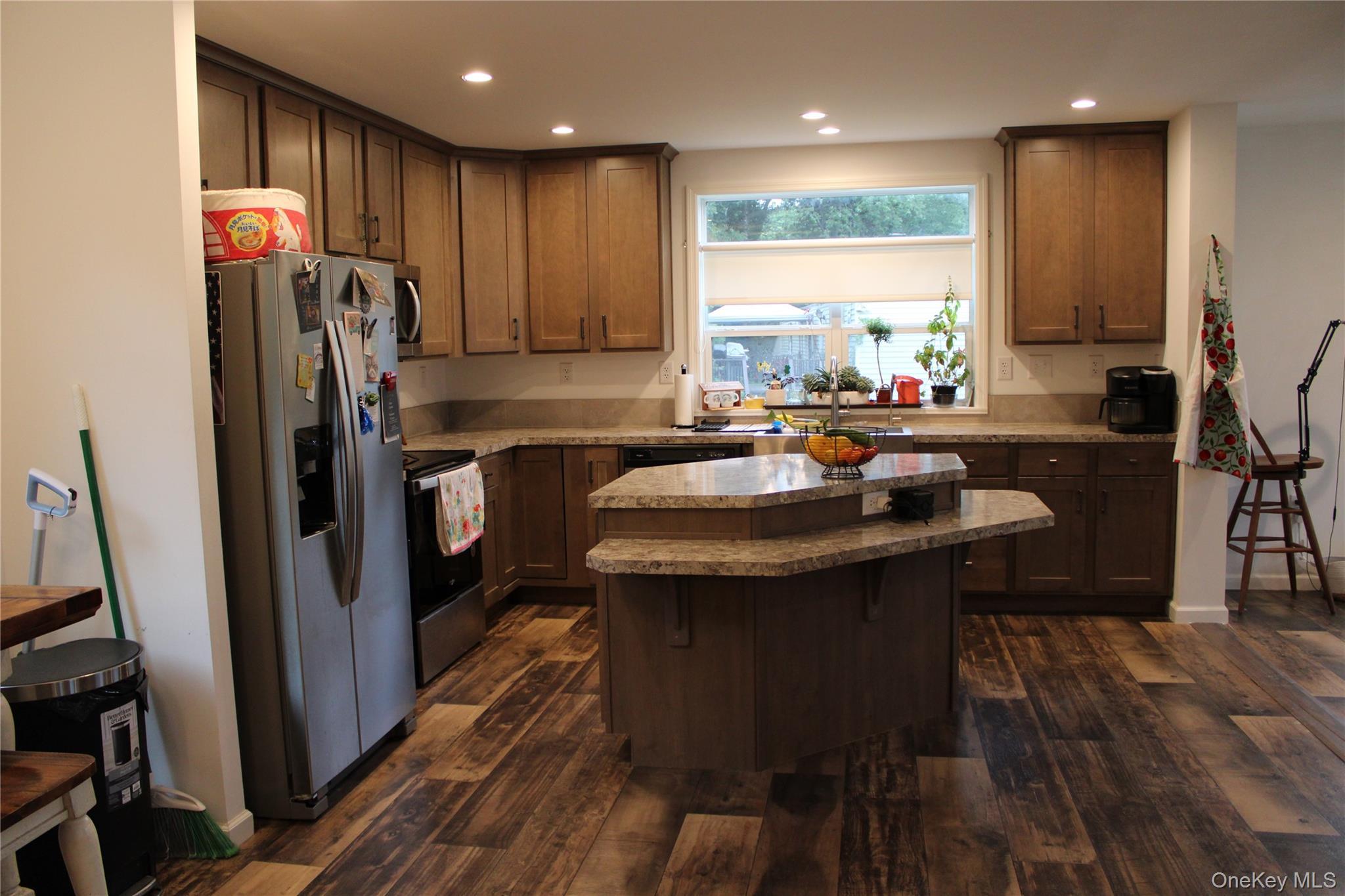 Single Family Metzger Dutchess County, NY 12571, MLS-903387-10