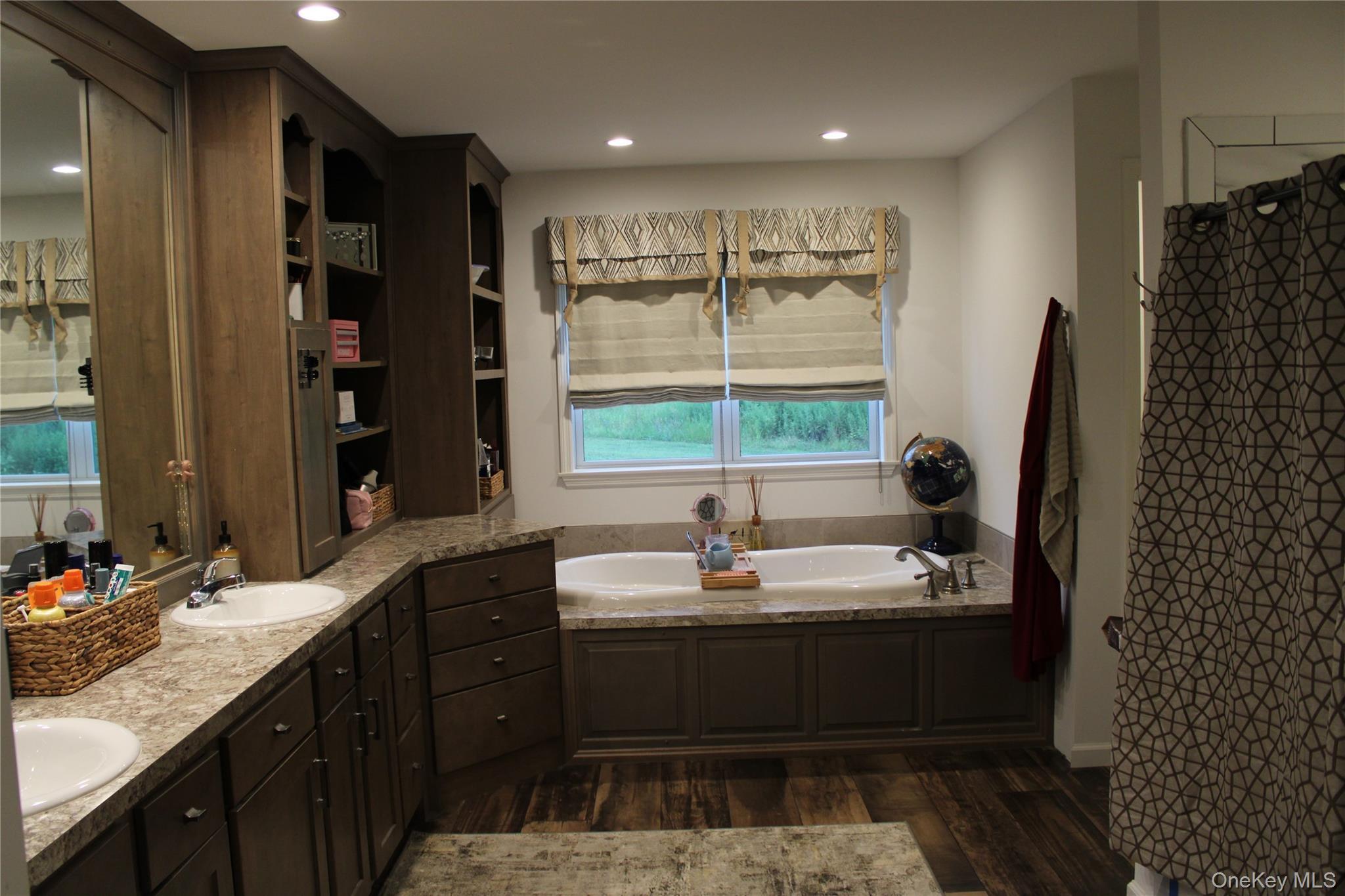 Single Family Metzger Dutchess County, NY 12571, MLS-903387-19