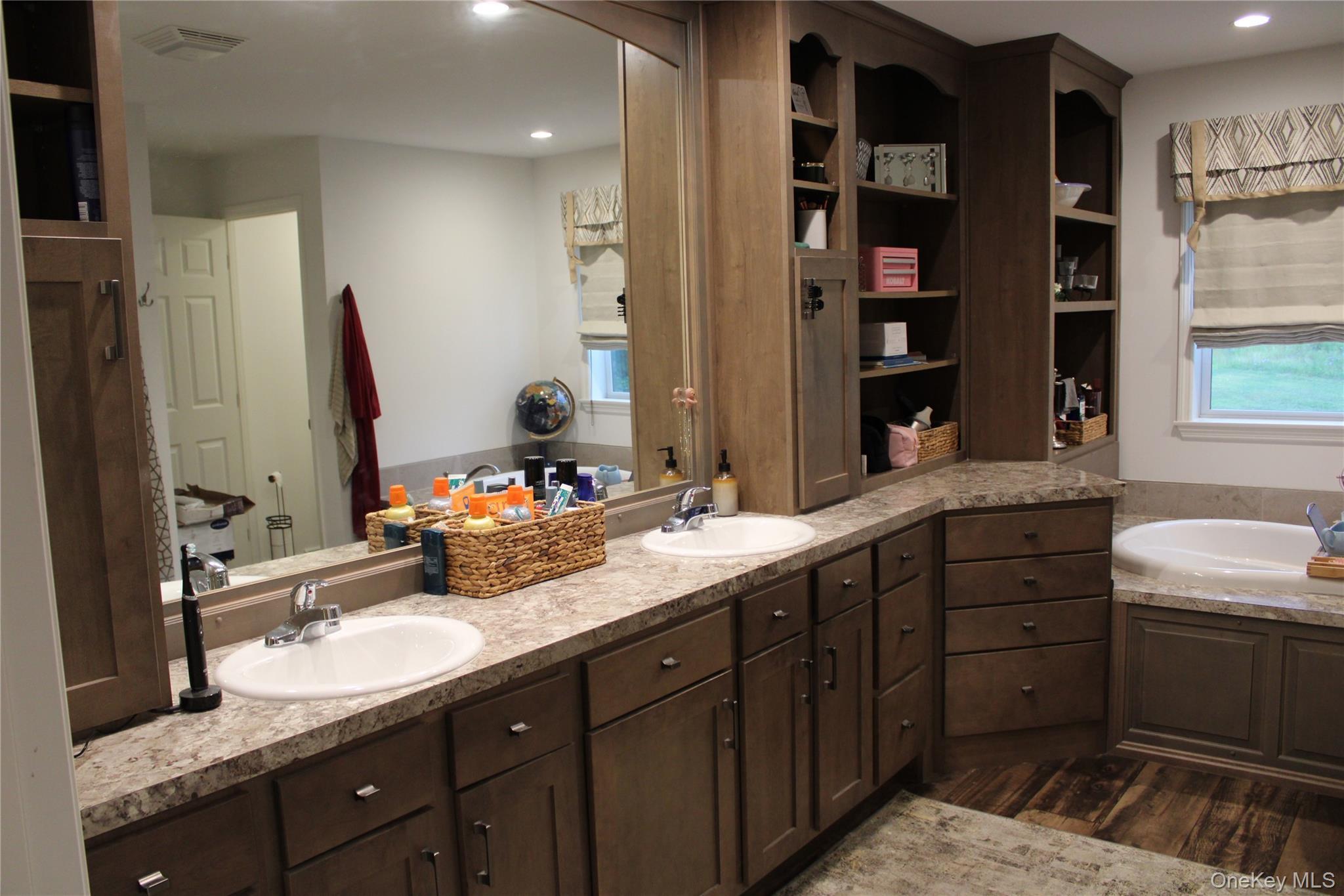 Single Family Metzger Dutchess County, NY 12571, MLS-903387-20