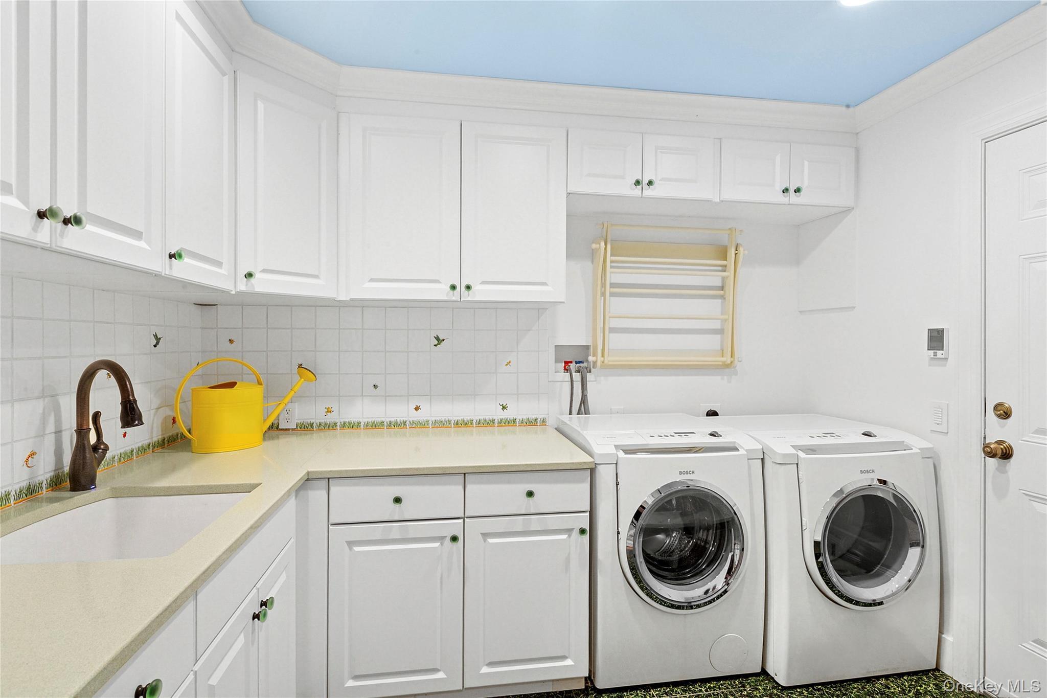 Single Family Cedar Suffolk County, NY 11960, MLS-903436-22