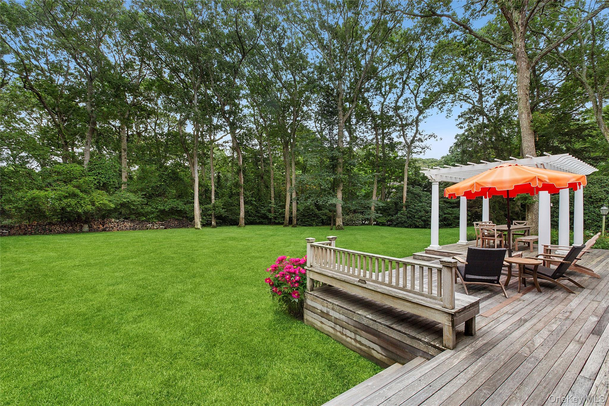 Single Family Cedar Suffolk County, NY 11960, MLS-903436-23