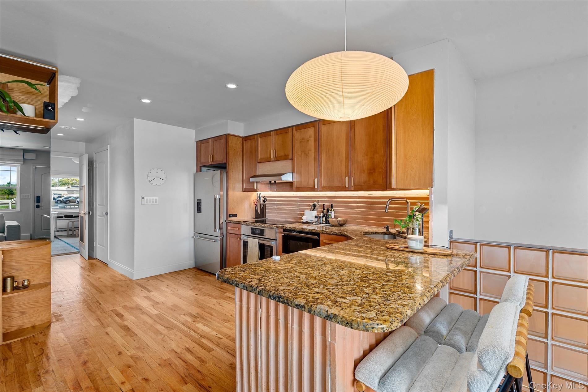 Condo Shore Front  Queens, NY 11694, MLS-903456-13