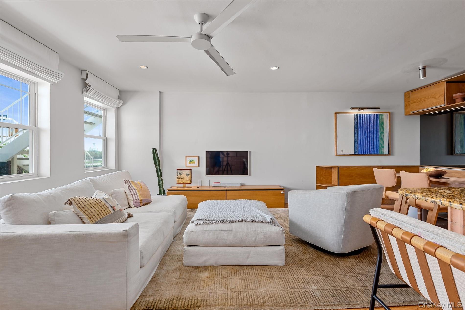 Condo Shore Front  Queens, NY 11694, MLS-903456-5