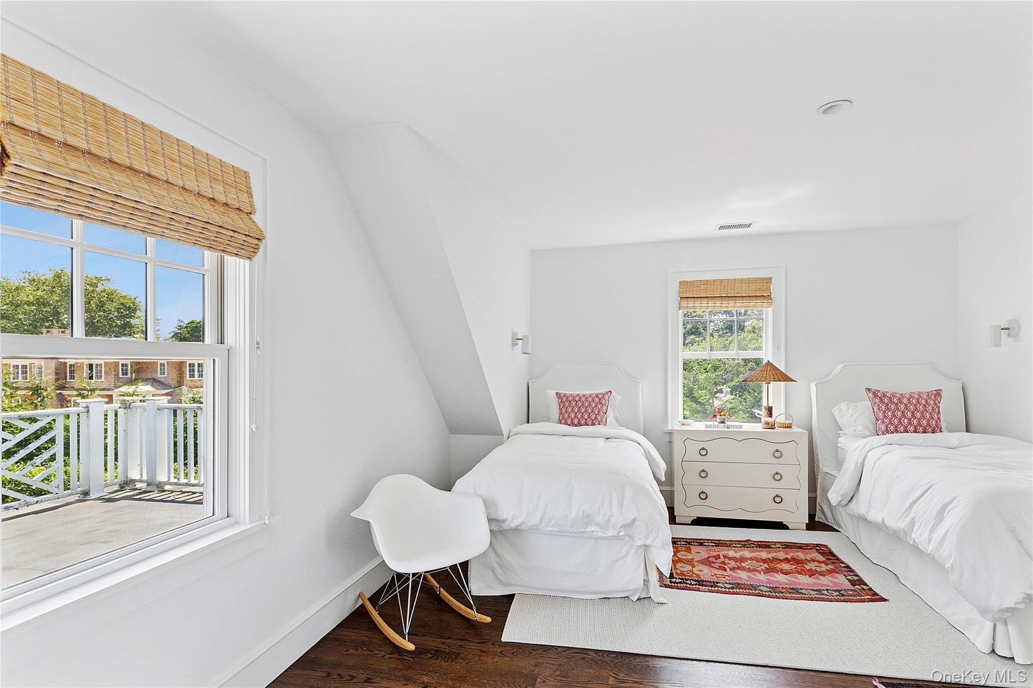 Single Family Halsey Suffolk County, NY 11968, MLS-903458-16