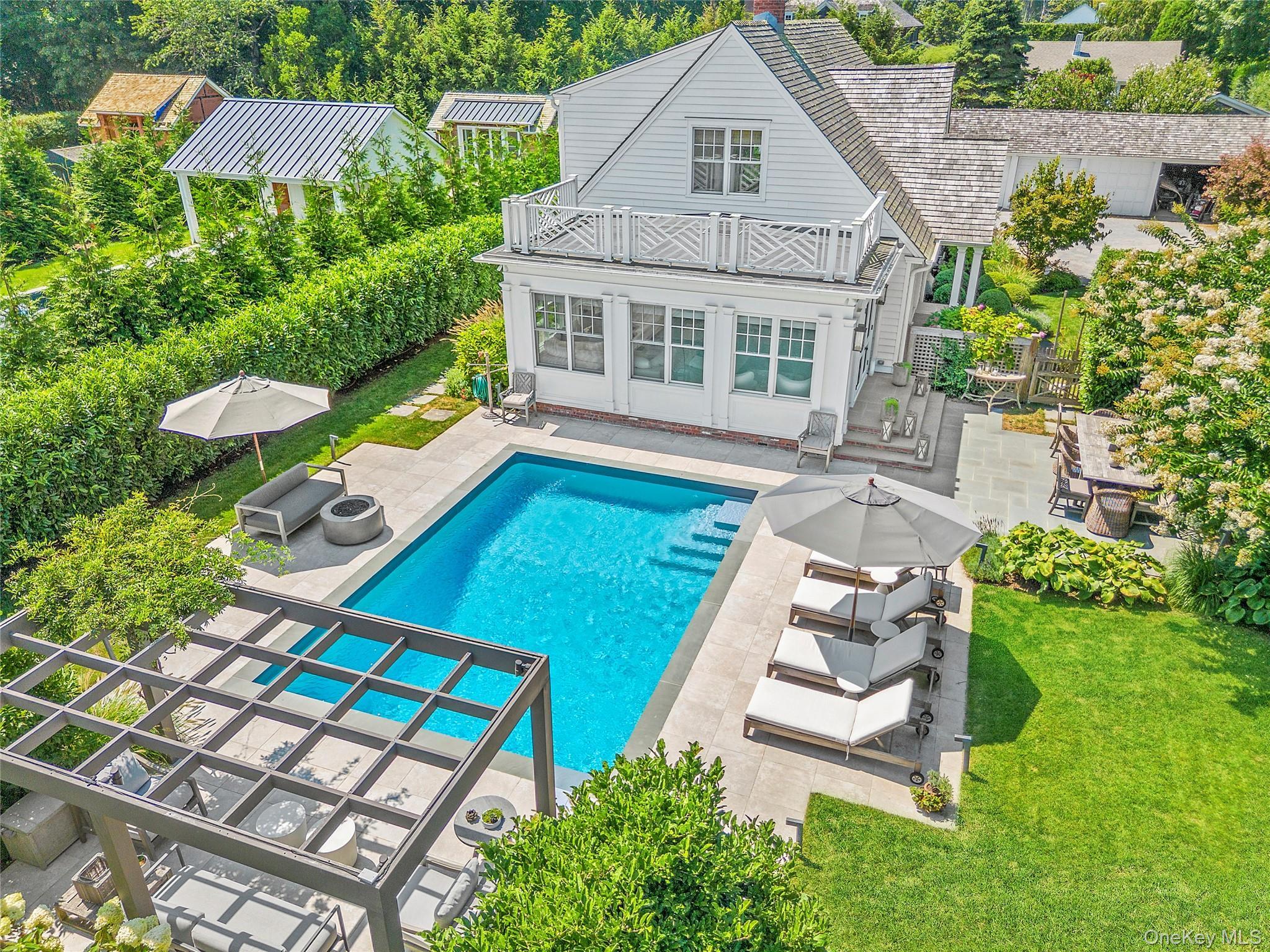 Single Family Halsey Suffolk County, NY 11968, MLS-903458-2