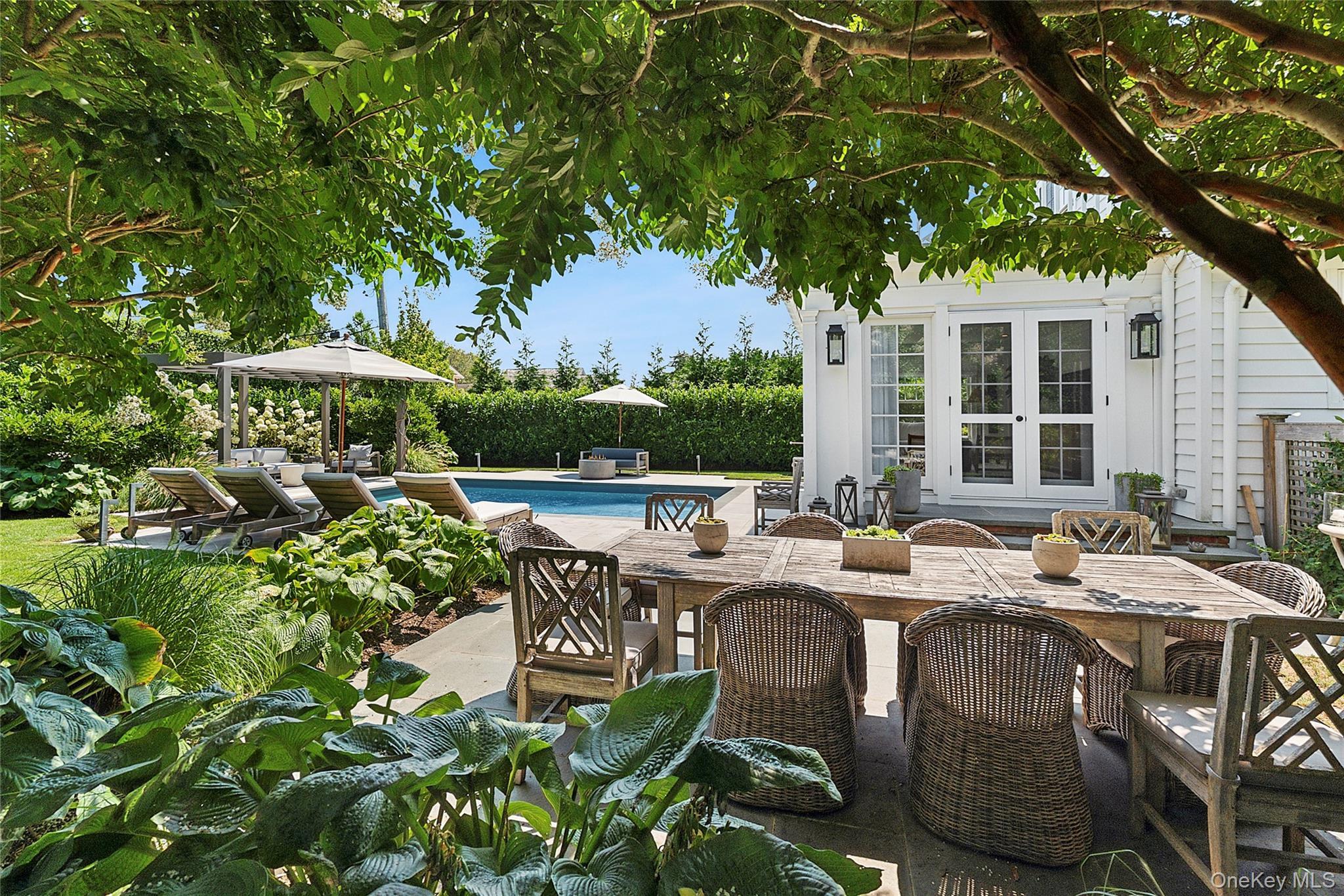 Single Family Halsey Suffolk County, NY 11968, MLS-903458-26