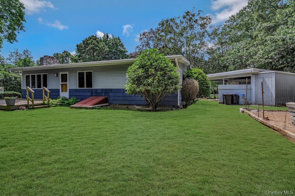 Single Family Center  Suffolk County, NY 11901, MLS-903478-4