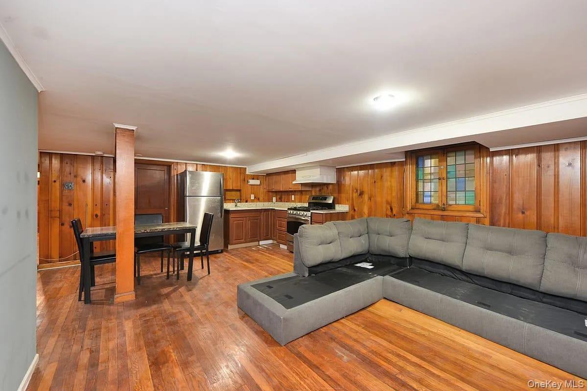 Single Family 67 Queens, NY 11375, MLS-903488-17