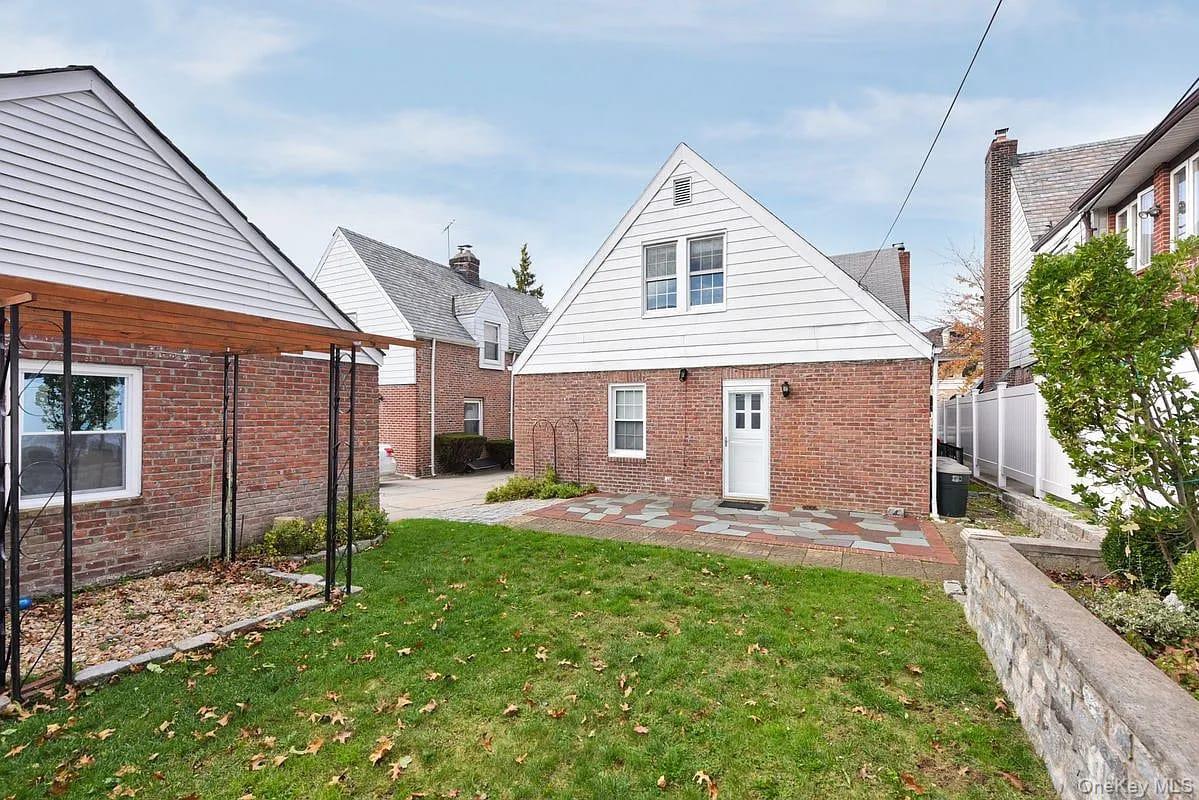 Single Family 67 Queens, NY 11375, MLS-903488-27