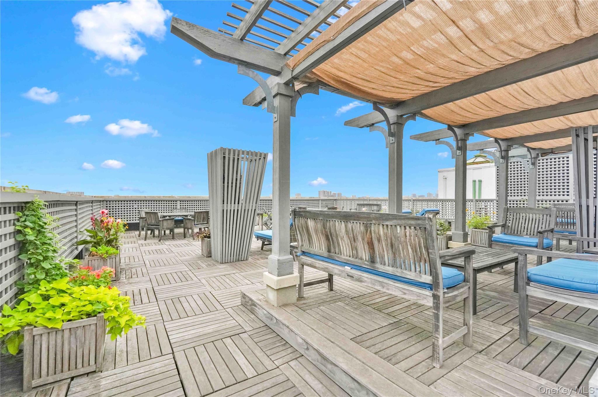 Coop Riverside Manhattan, NY 10025, MLS-903511-23