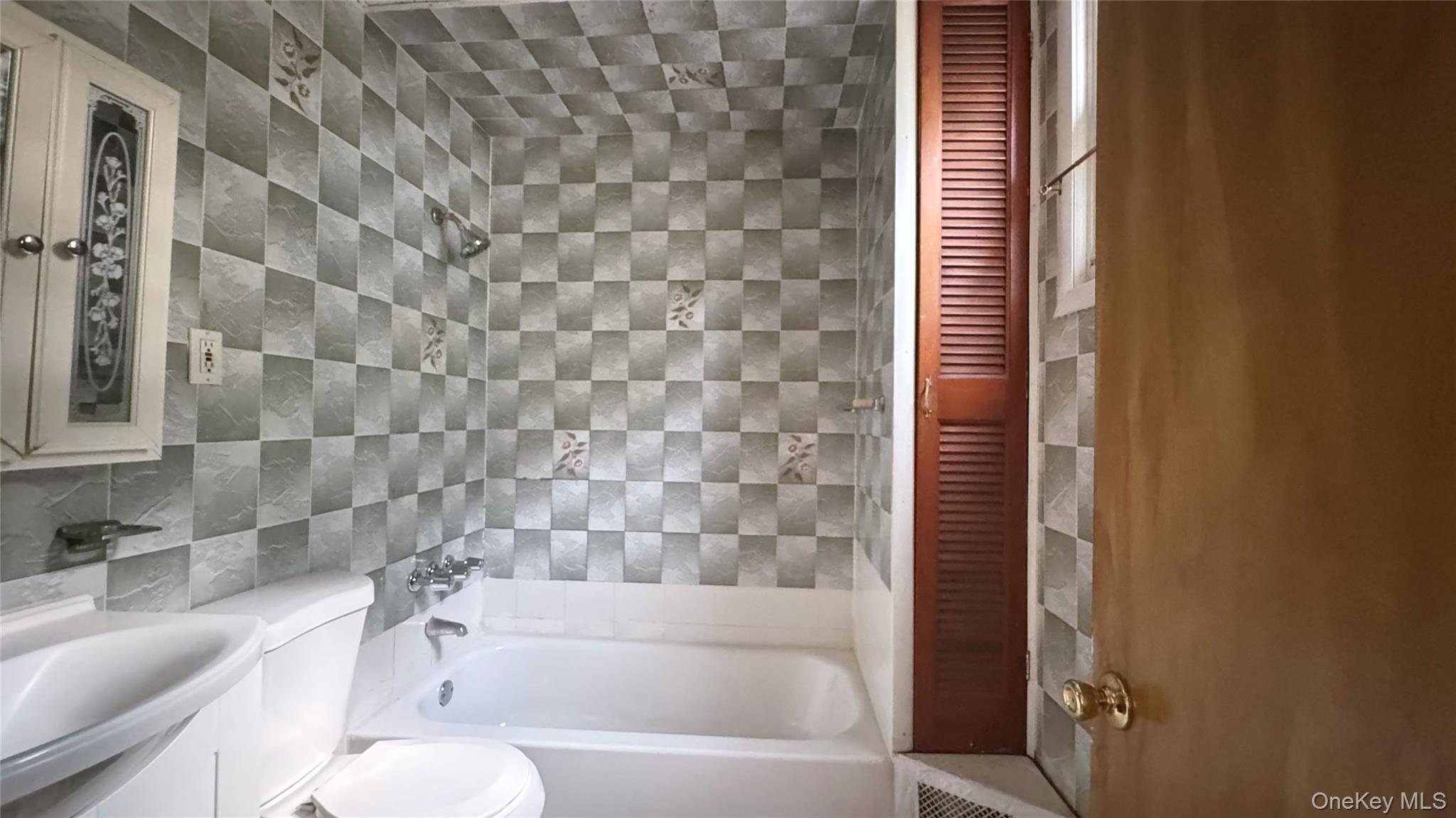 Single Family 102nd  Queens, NY 11416, MLS-903527-9