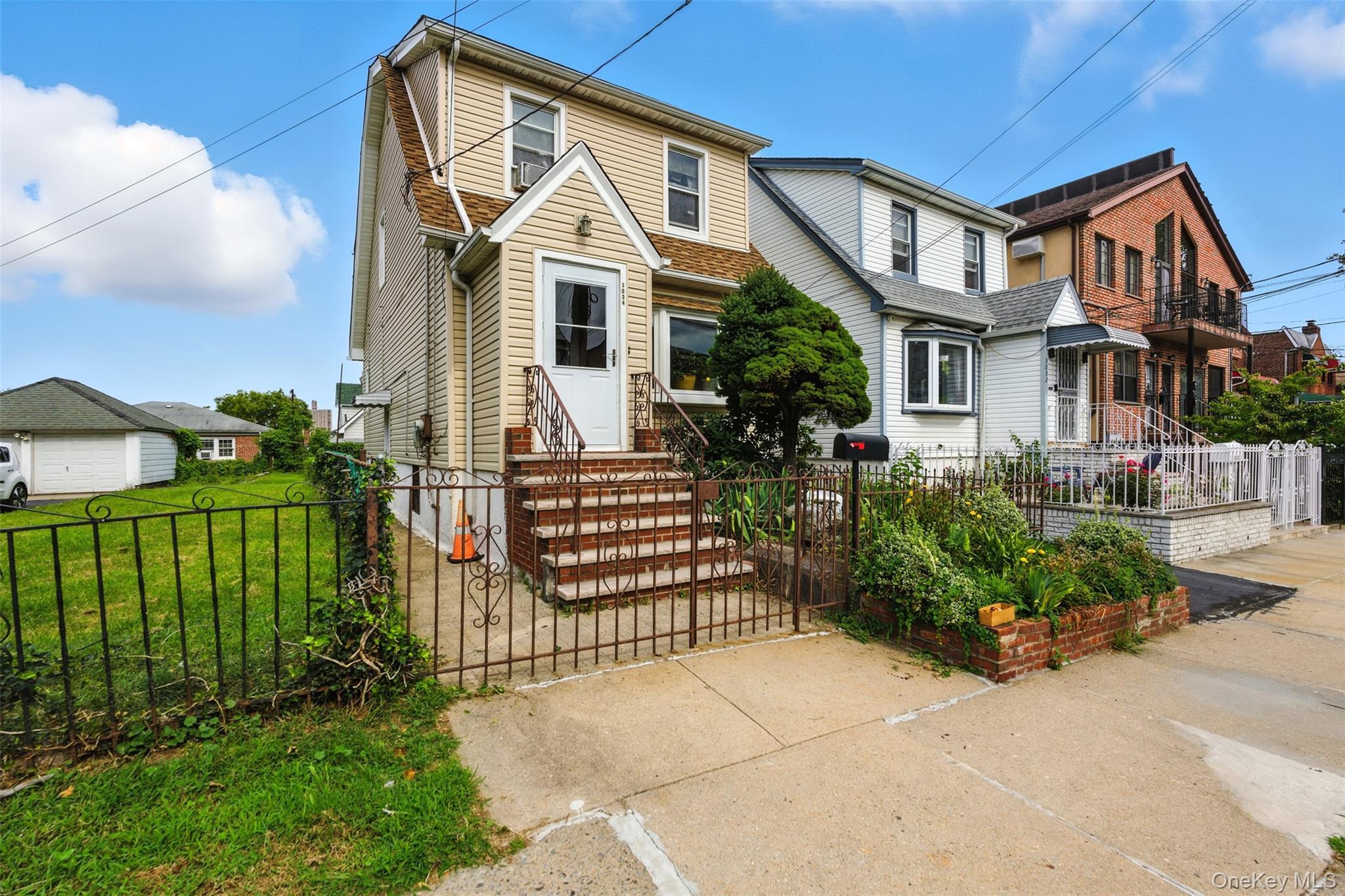 Single Family Mickle  Bronx, NY 10469, MLS-903529-3