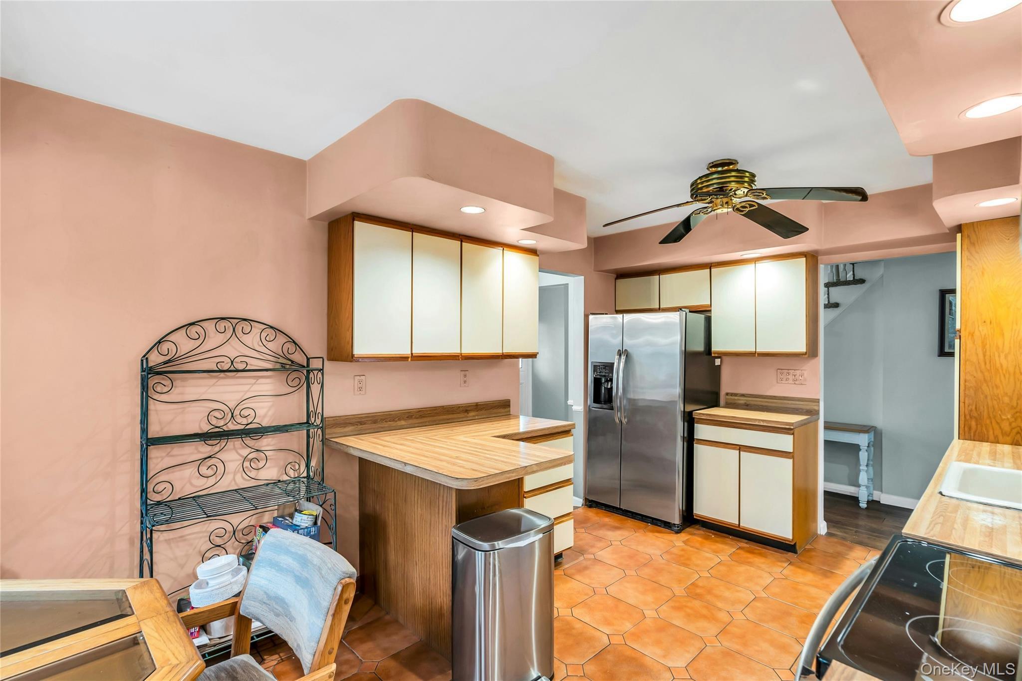 Single Family Rhoda Suffolk County, NY 11787, MLS-903535-10