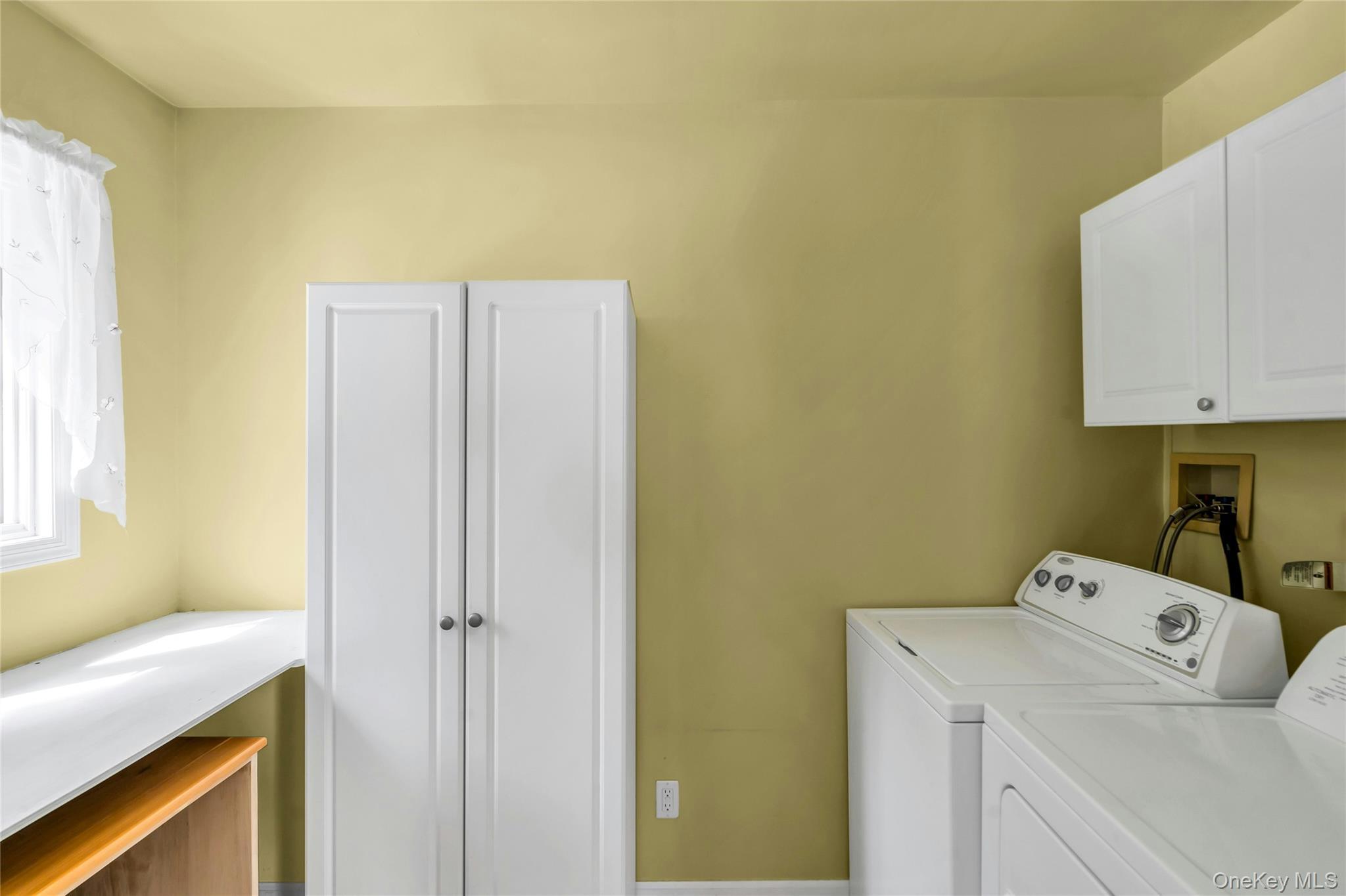 Single Family Rhoda Suffolk County, NY 11787, MLS-903535-13