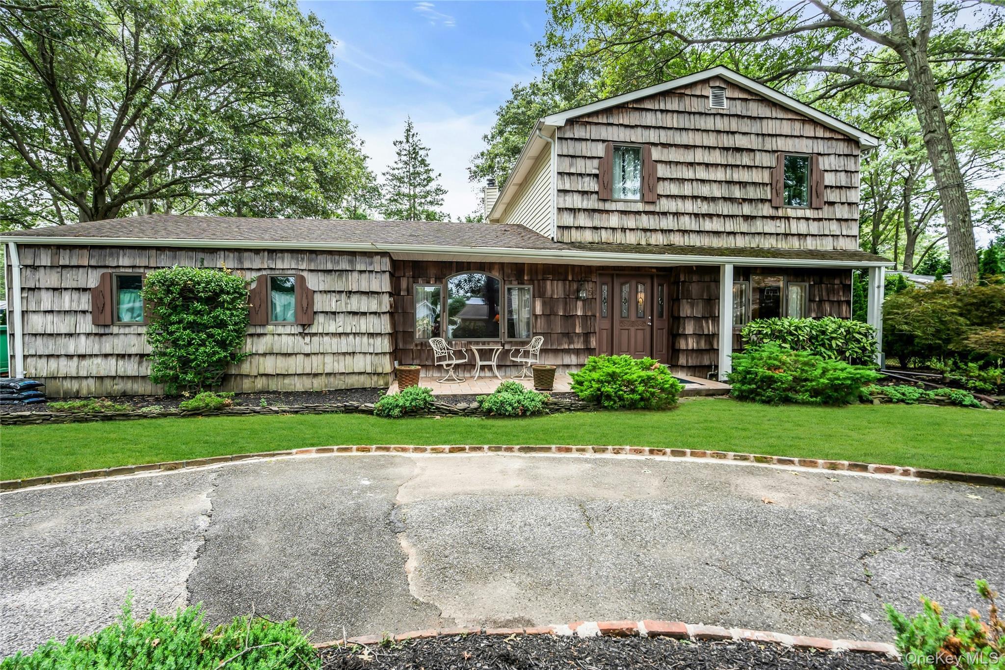 Single Family Rhoda Suffolk County, NY 11787, MLS-903535-2