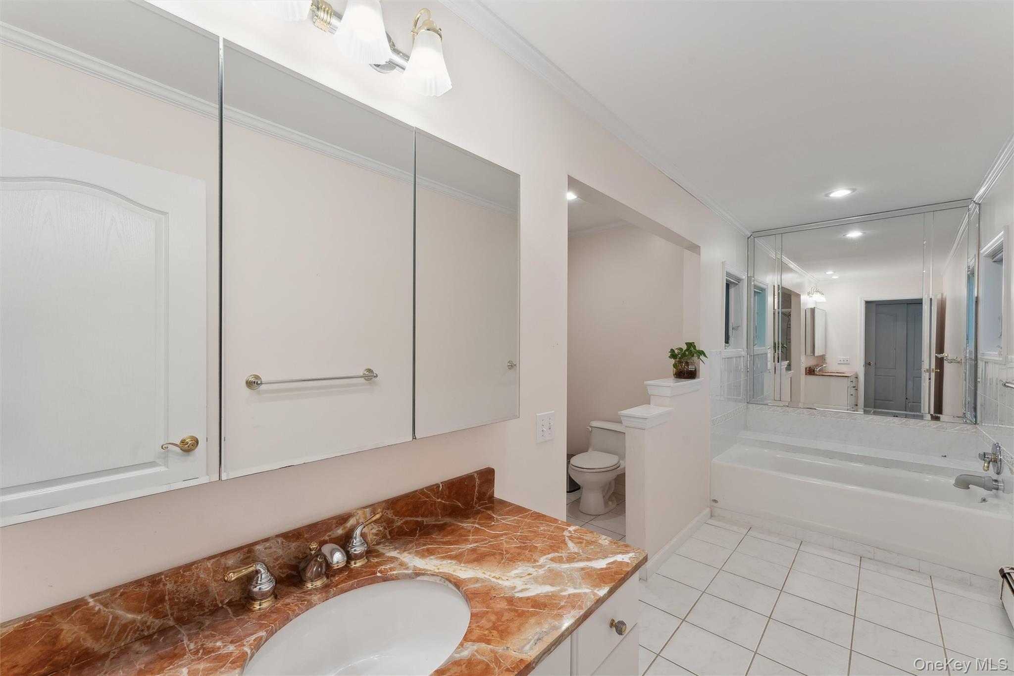 Single Family Wintergreen Suffolk County, NY 11977, MLS-903536-12