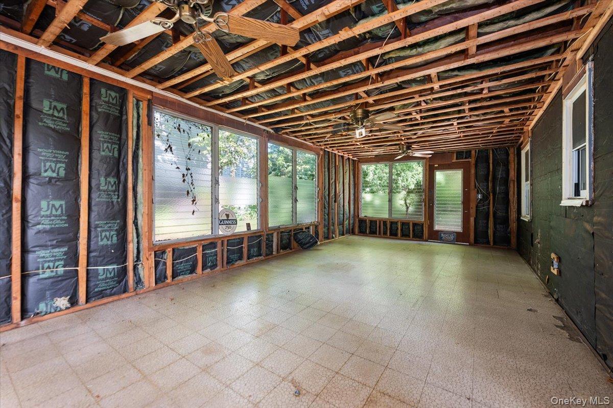 Single Family Hampton Westchester County, NY 10607, MLS-903550-13