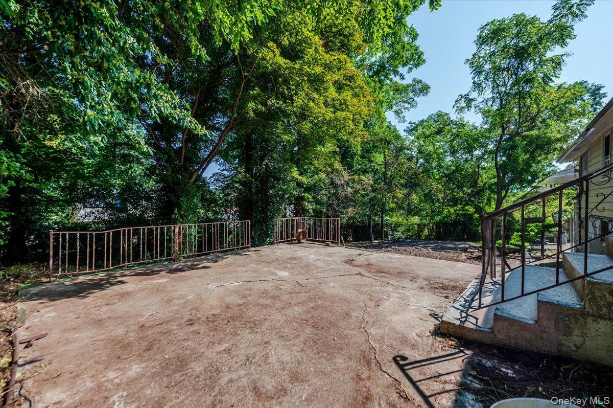 Single Family Hampton Westchester County, NY 10607, MLS-903550-26