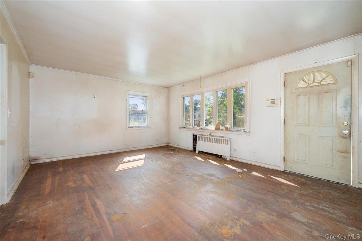 Single Family Hampton Westchester County, NY 10607, MLS-903550-3