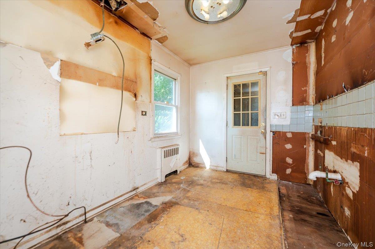 Single Family Hampton Westchester County, NY 10607, MLS-903550-6