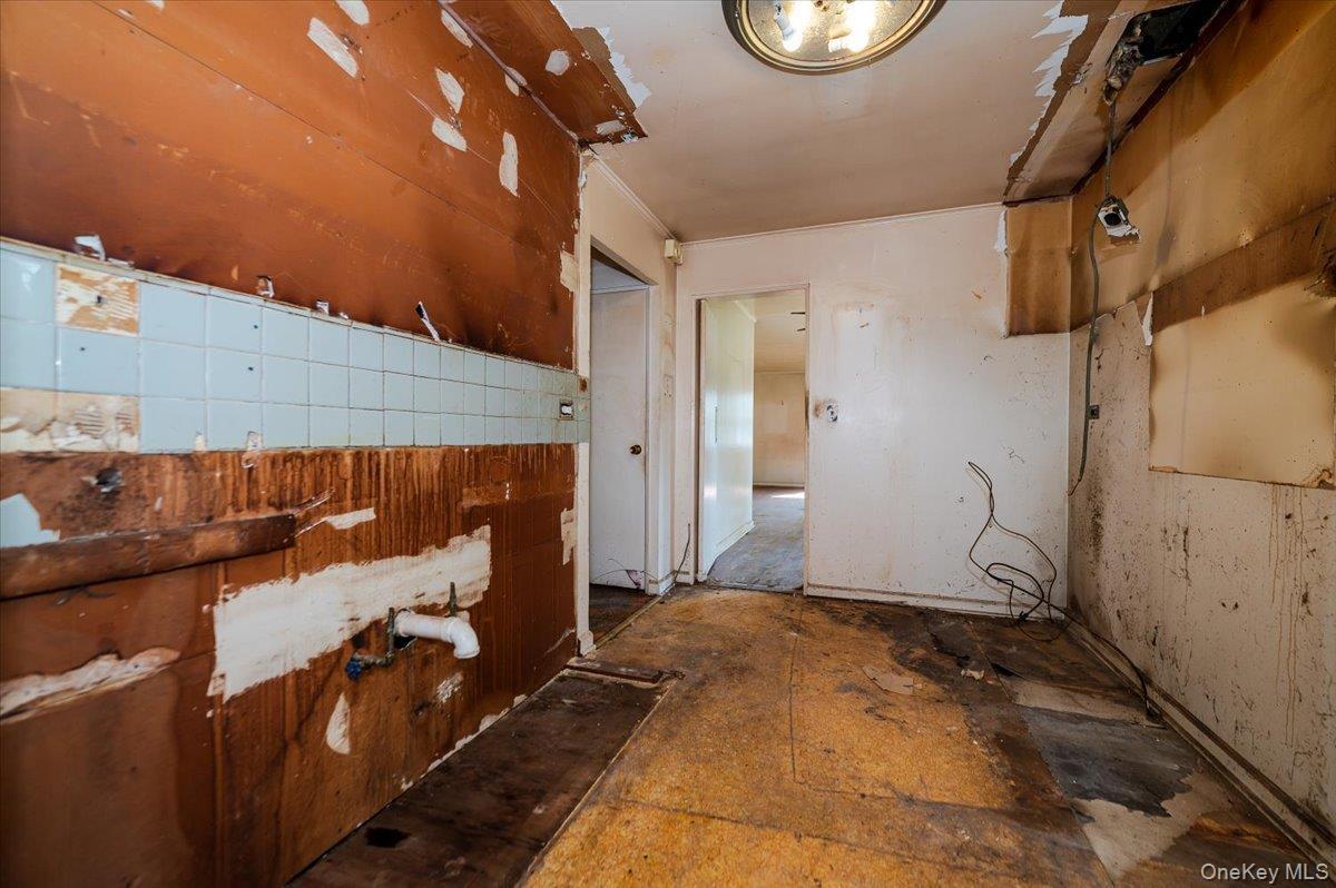 Single Family Hampton Westchester County, NY 10607, MLS-903550-7