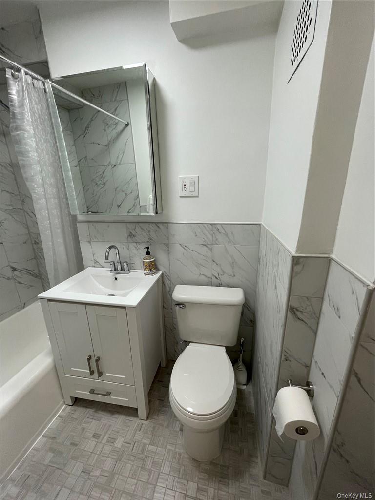 Apartment 55th  Manhattan, NY 10022, MLS-903573-8