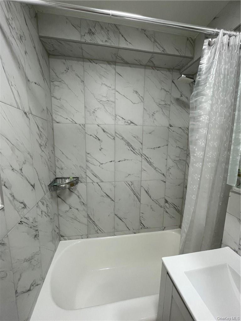 Apartment 55th  Manhattan, NY 10022, MLS-903573-9