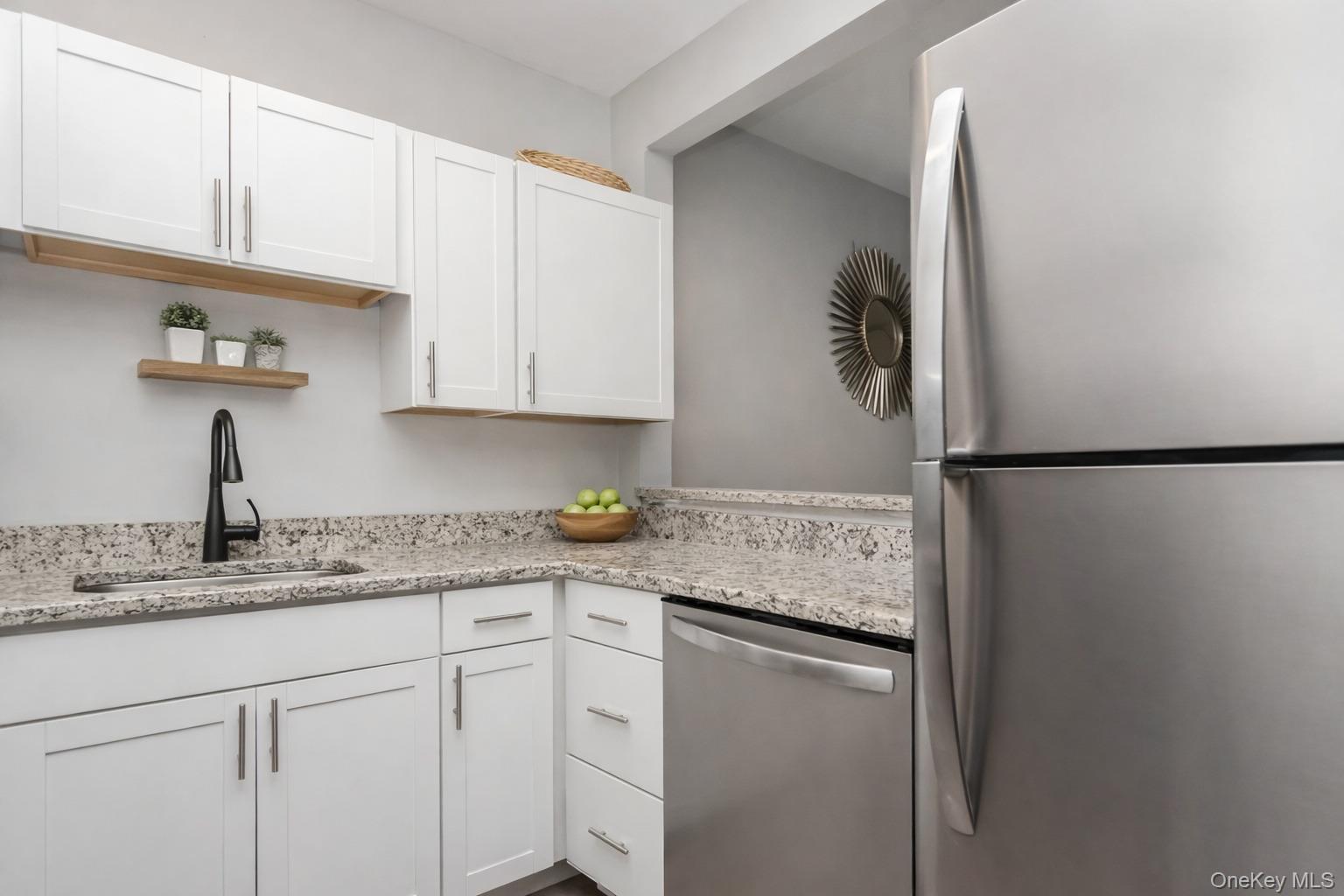 Single Family Main  Dutchess County, NY 12590, MLS-903586-16