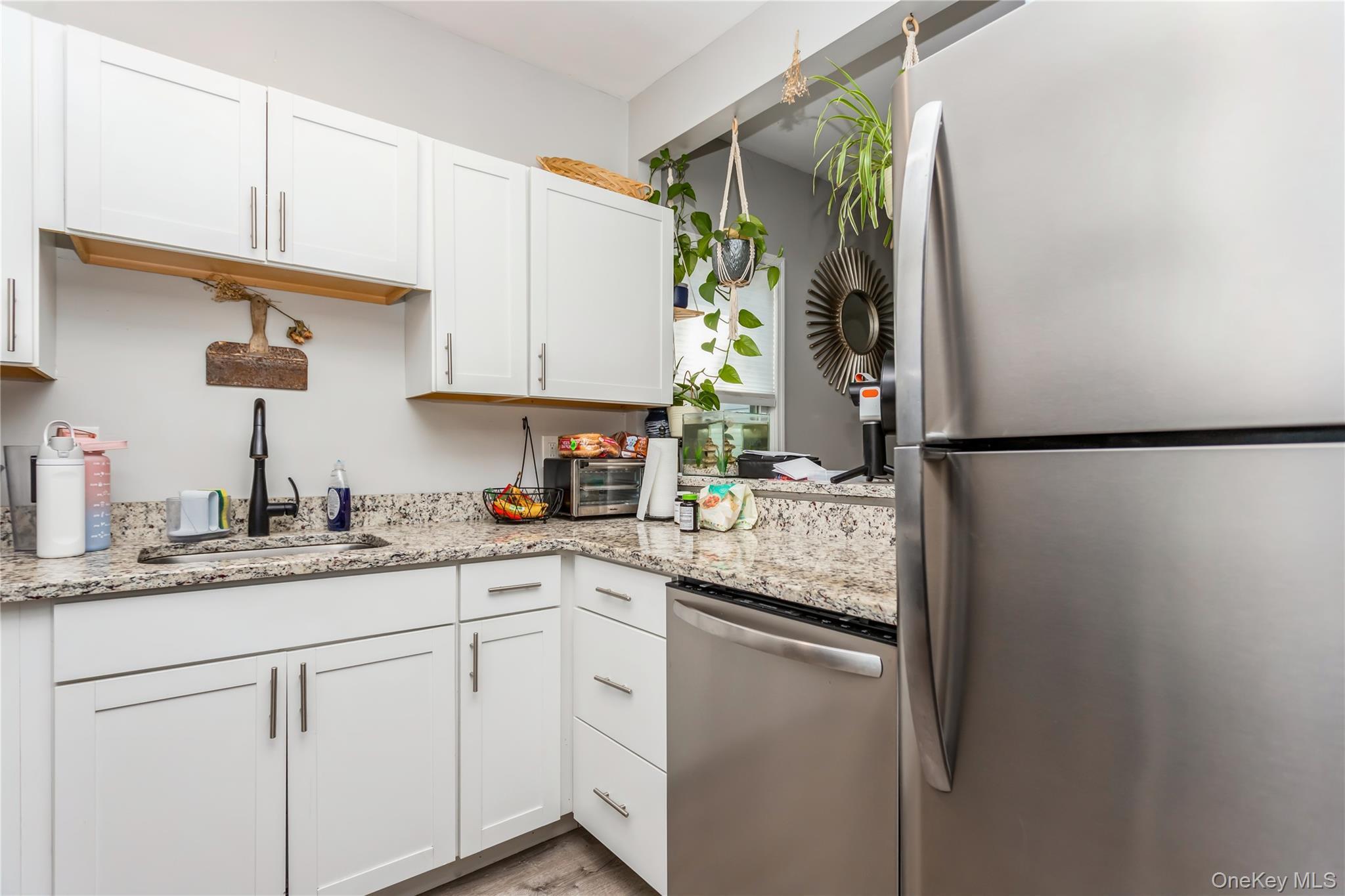 Single Family Main  Dutchess County, NY 12590, MLS-903586-27