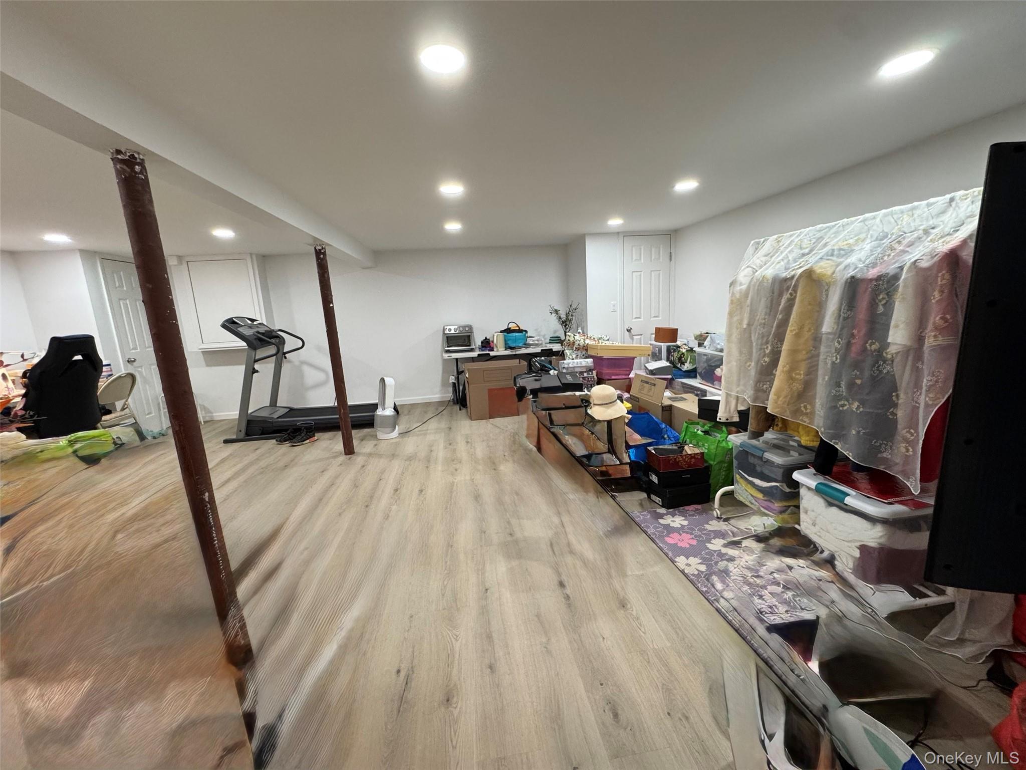 Single Family 7th  Nassau County, NY 11040, MLS-903591-13