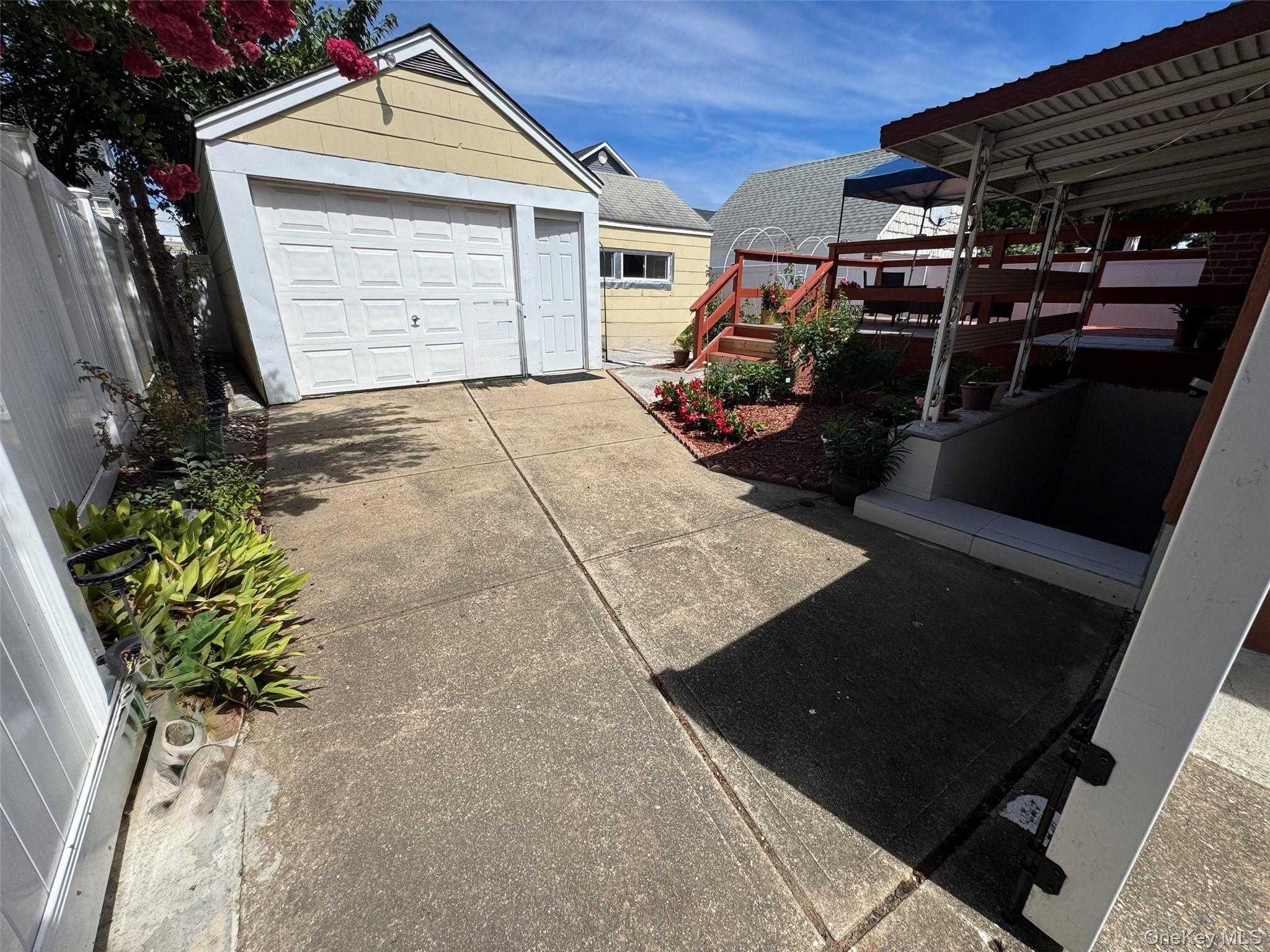 Single Family 7th  Nassau County, NY 11040, MLS-903591-16