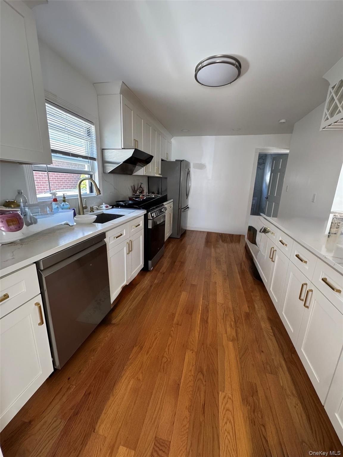 Single Family 7th  Nassau County, NY 11040, MLS-903591-4