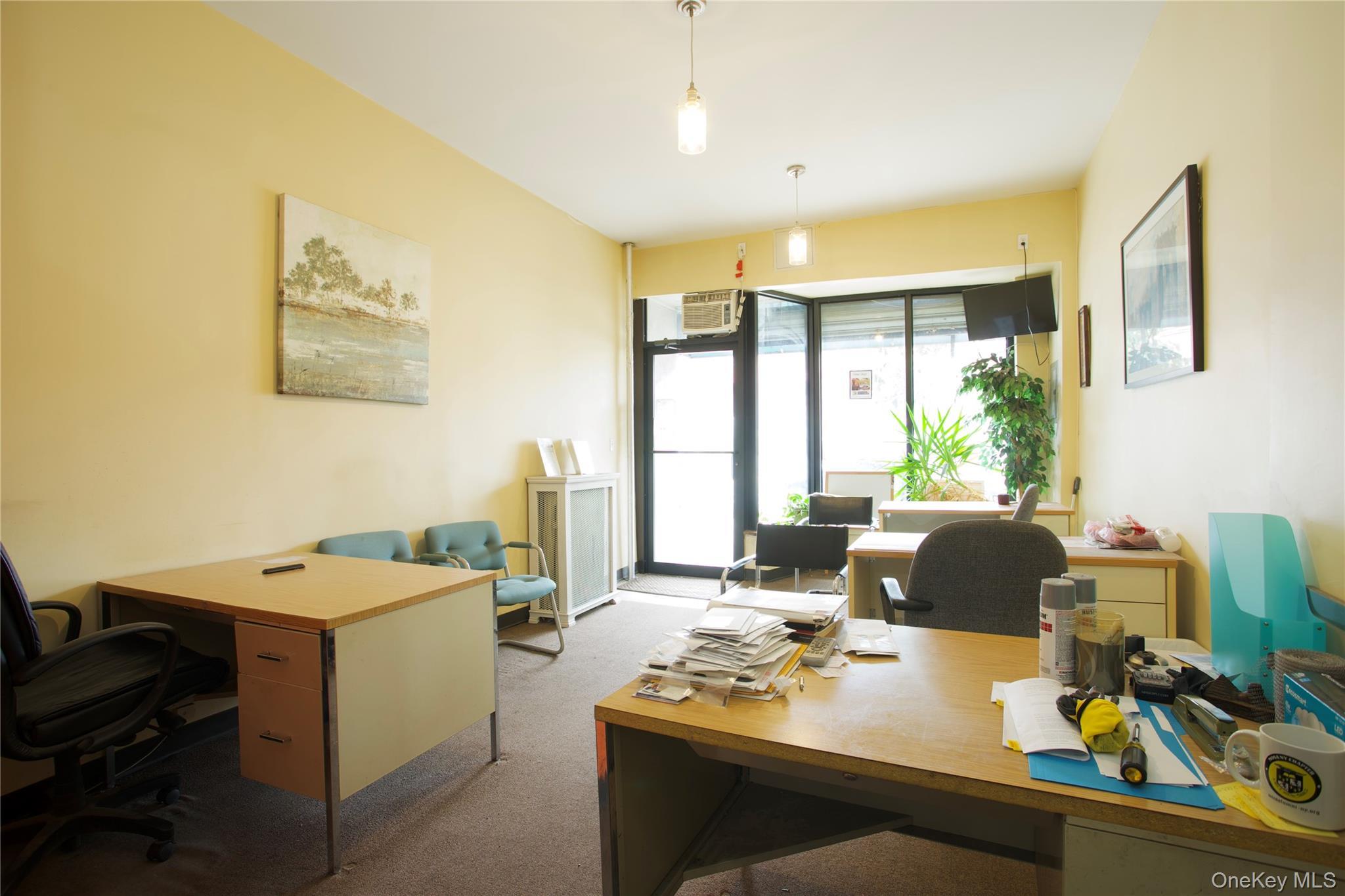 Commercial Lease Bronxwood  Bronx, NY 10469, MLS-903625-4