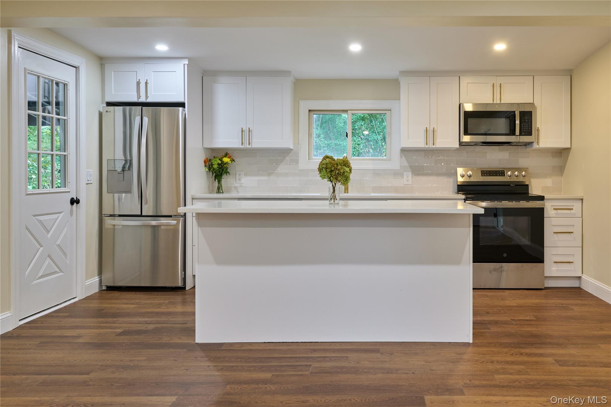 Single Family River Dutchess County, NY 12572, MLS-903626-21