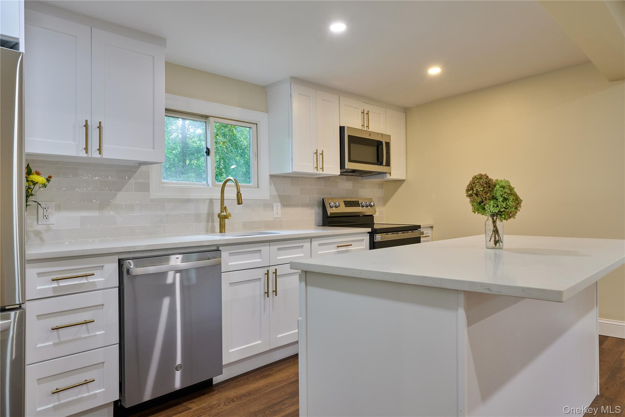 Single Family River Dutchess County, NY 12572, MLS-903626-22