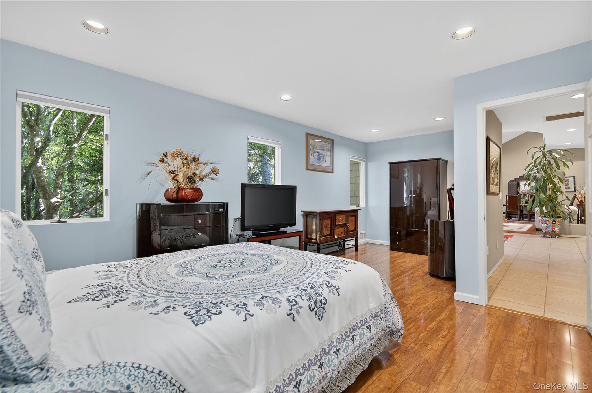 Single Family Roundtree  Suffolk County, NY 11747, MLS-903641-18