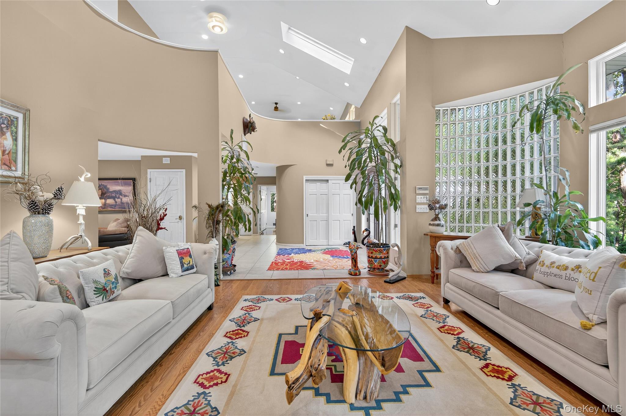 Single Family Roundtree  Suffolk County, NY 11747, MLS-903641-7