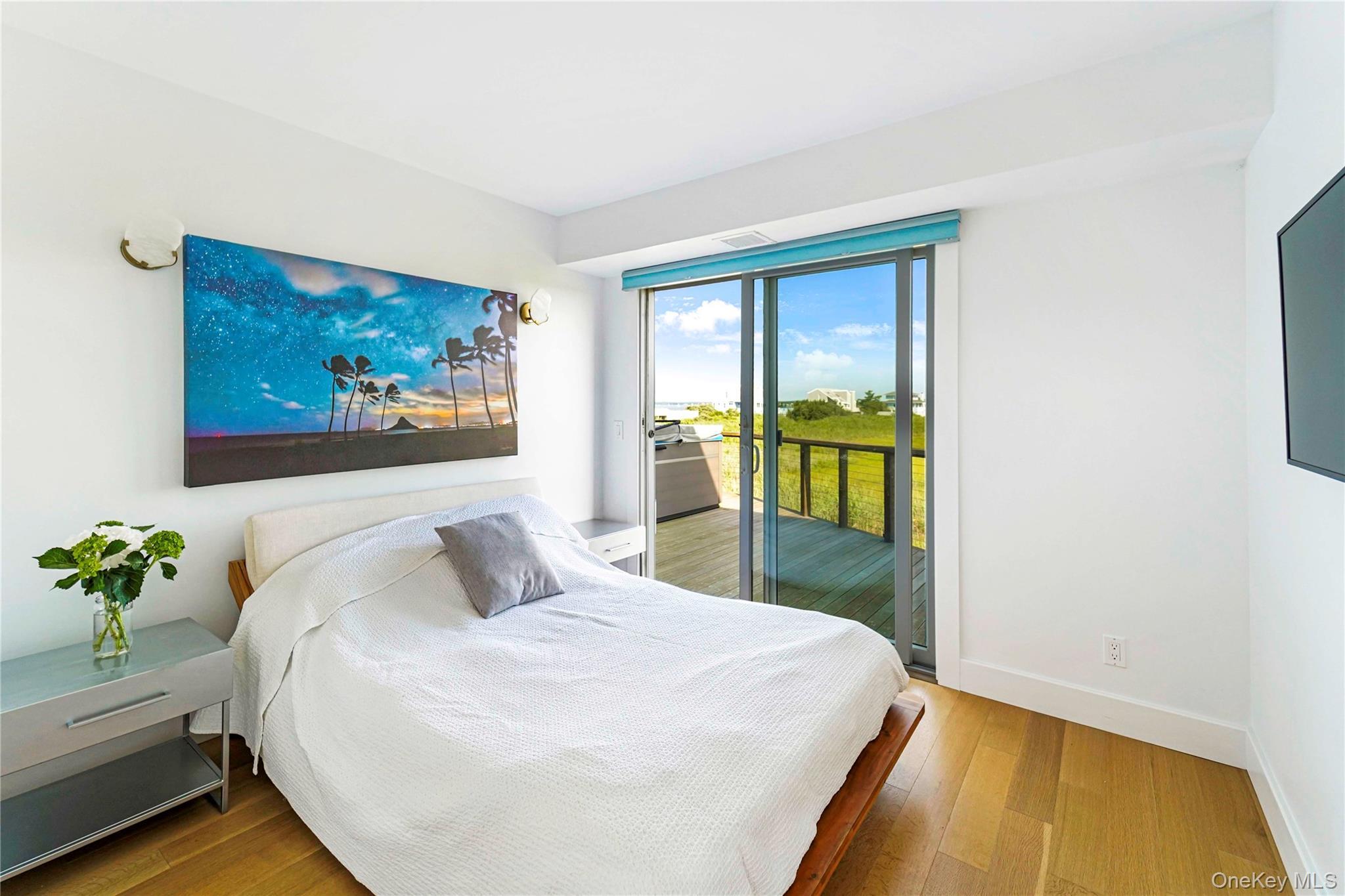 Single Family Dune Suffolk County, NY 11977, MLS-903642-18