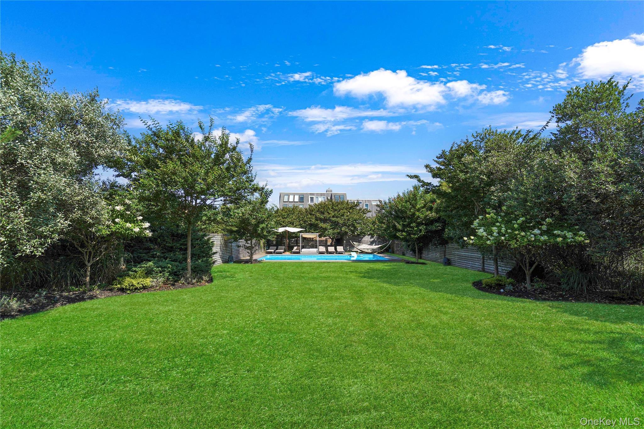 Single Family Dune Suffolk County, NY 11977, MLS-903642-26