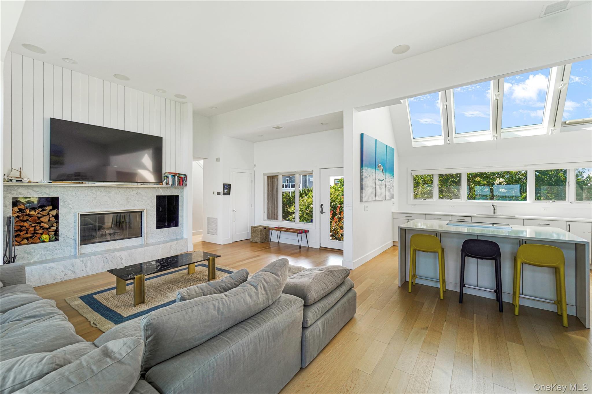 Single Family Dune Suffolk County, NY 11977, MLS-903642-6