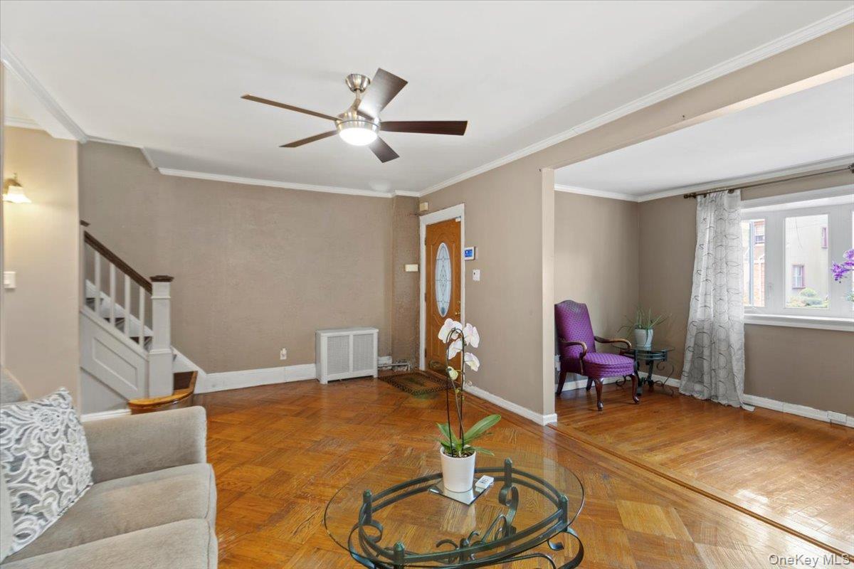 Single Family Mayda  Queens, NY 11422, MLS-903647-8
