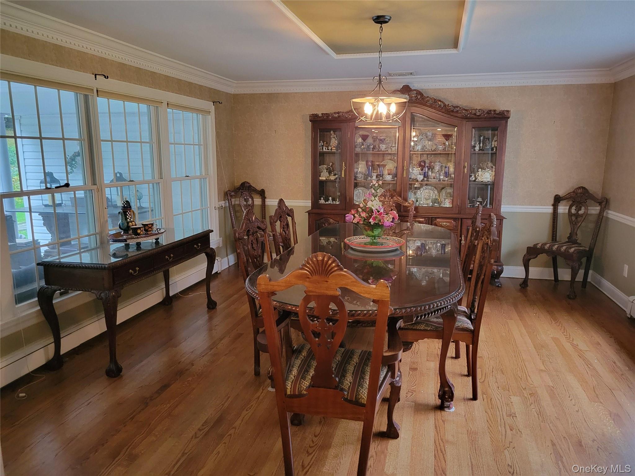 Single Family Bay Suffolk County, NY 11743, MLS-903651-11