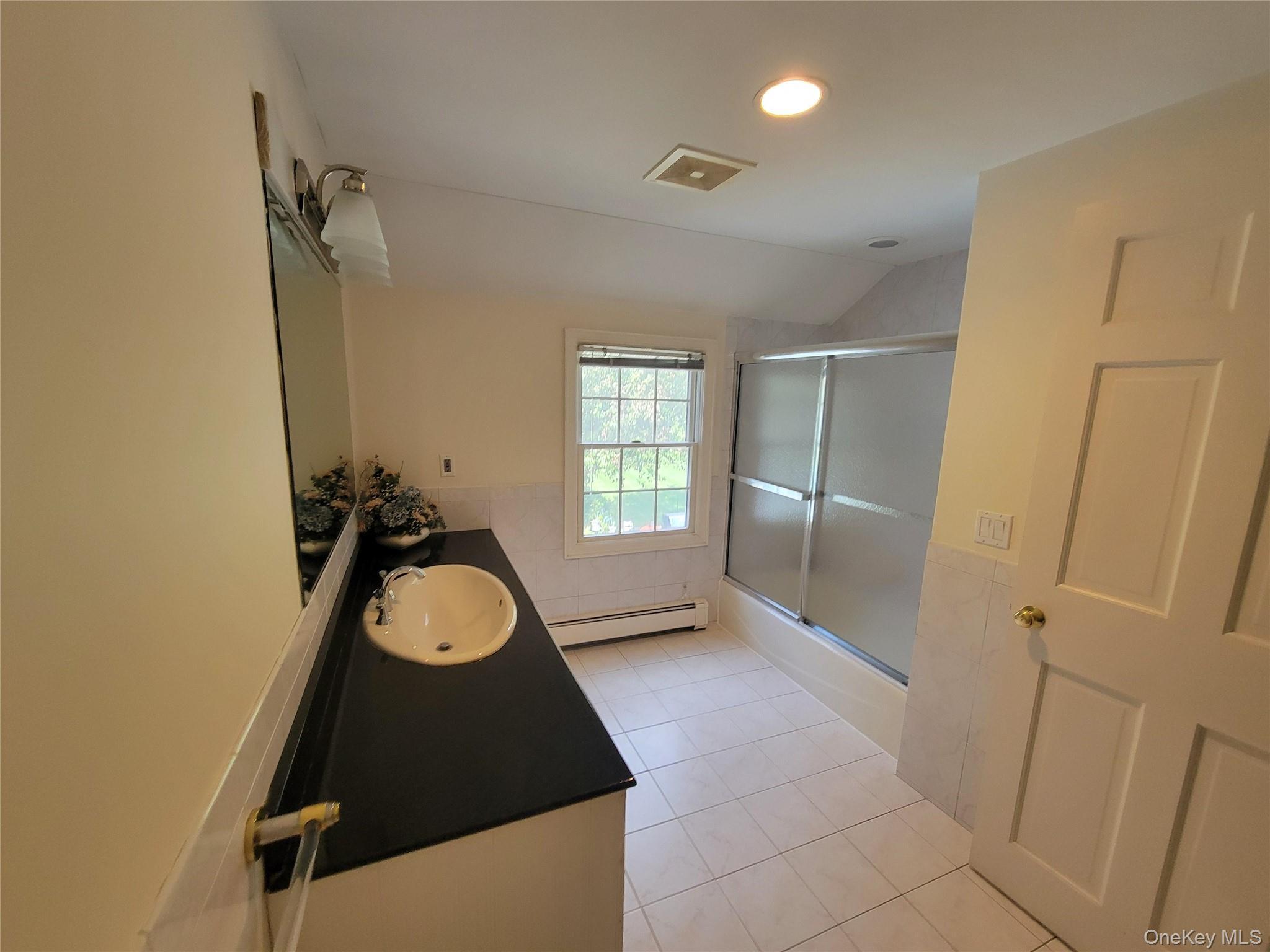 Single Family Bay Suffolk County, NY 11743, MLS-903651-27