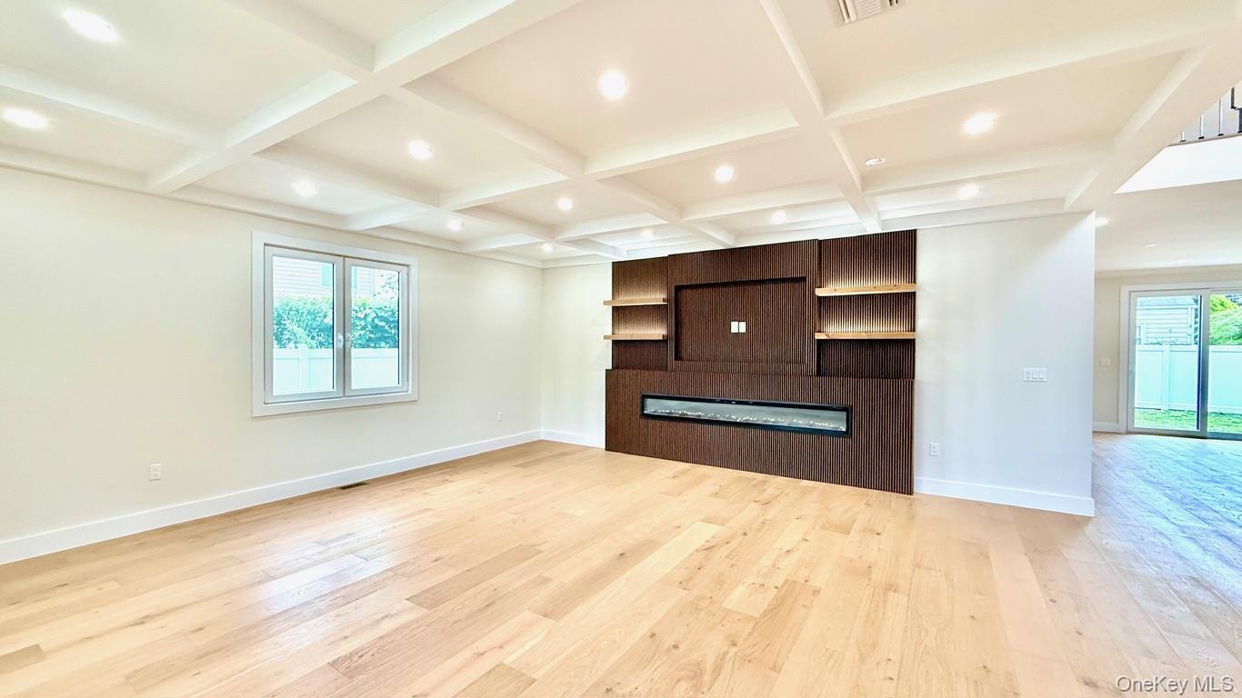 Single Family Periwinkle Nassau County, NY 11756, MLS-903658-5