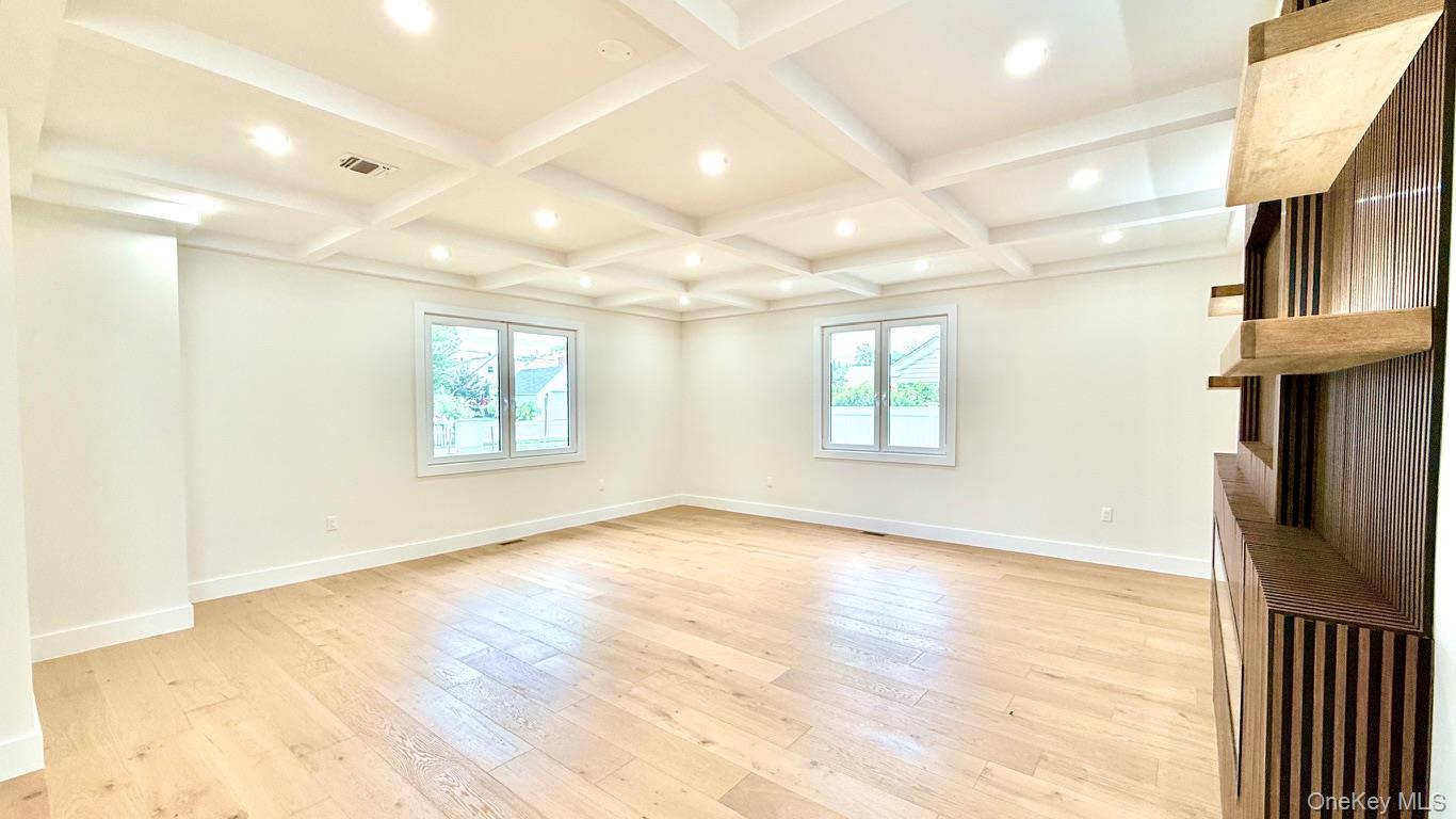 Single Family Periwinkle Nassau County, NY 11756, MLS-903658-6