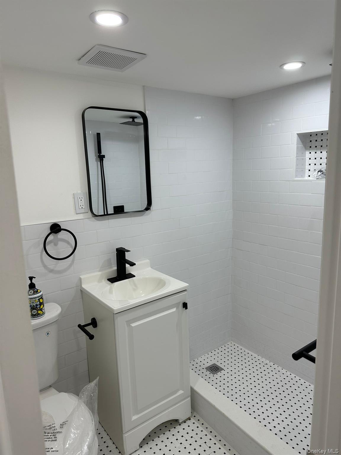 Single Family Foch  Queens, NY 11434, MLS-903686-16