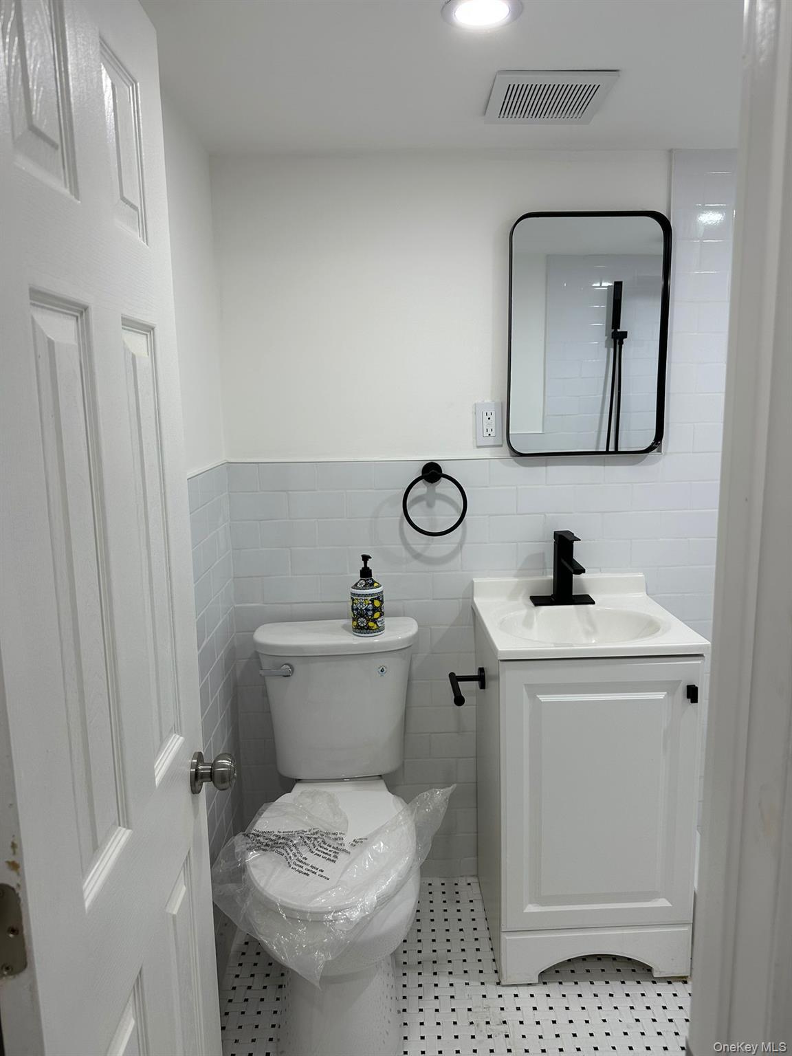 Single Family Foch  Queens, NY 11434, MLS-903686-17